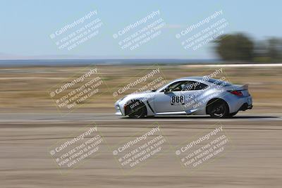 media/Oct-04-2025-OnGrid (Sat) [[44bd565ffa]]/Green Group/Grapevine/